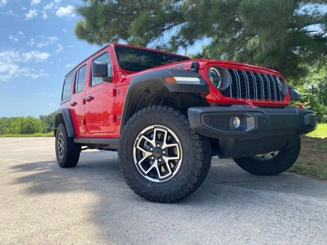 Used 2026 Red Jeep Rubicon image 2