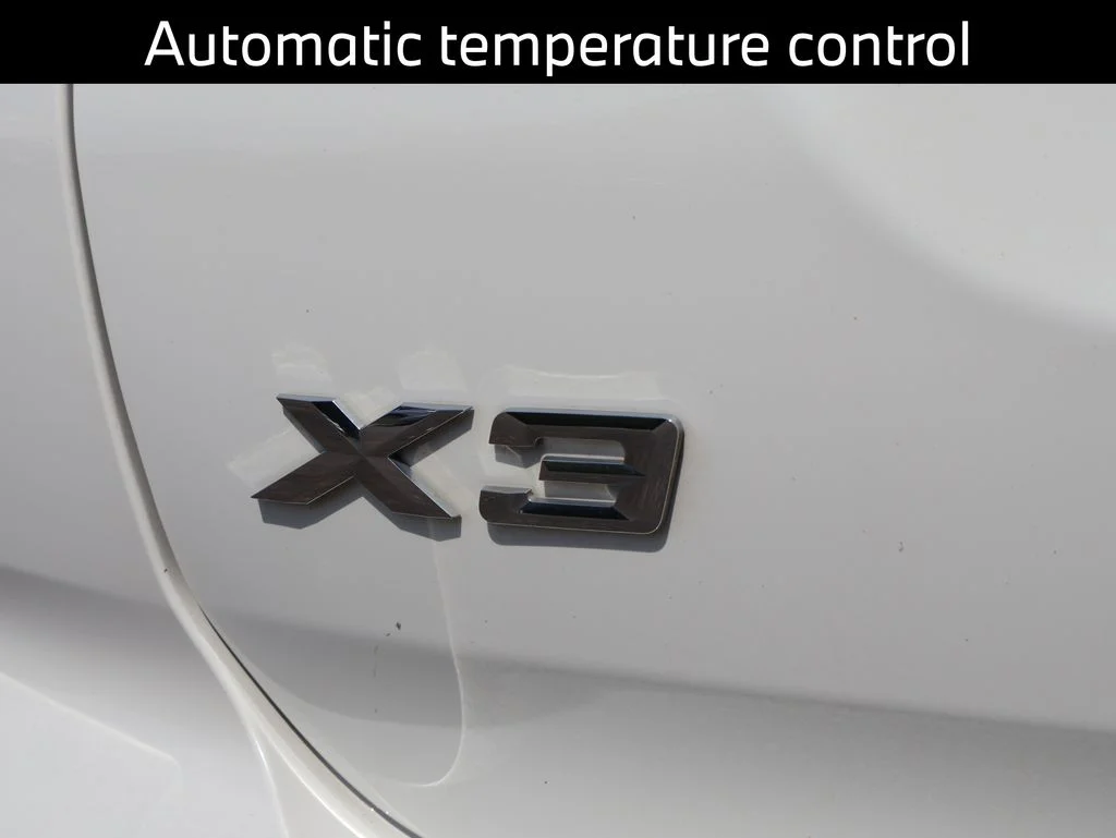 Used 2023 White BMW xDrive30i image 9