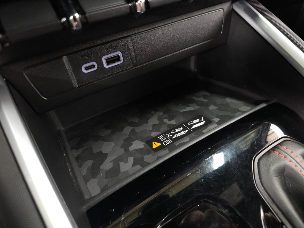 Used 2024 Black Chevrolet Z71 image 29