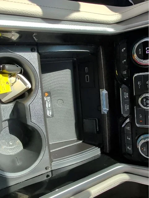 Used 2021 Black GMC Denali image 27