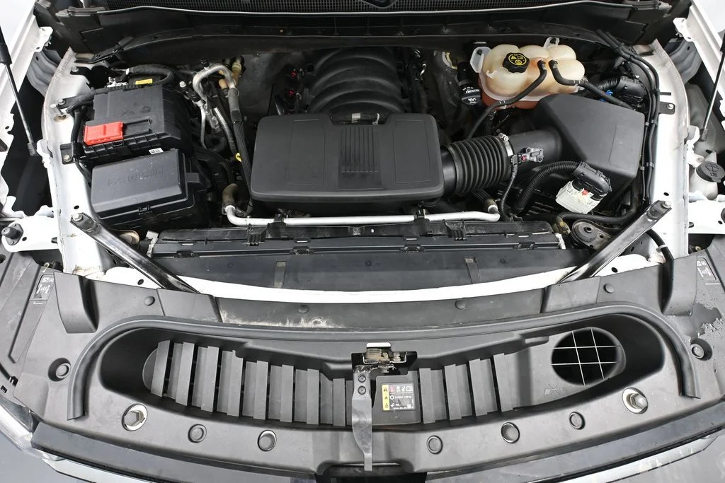 Used 2022 White Chevrolet RST image 61