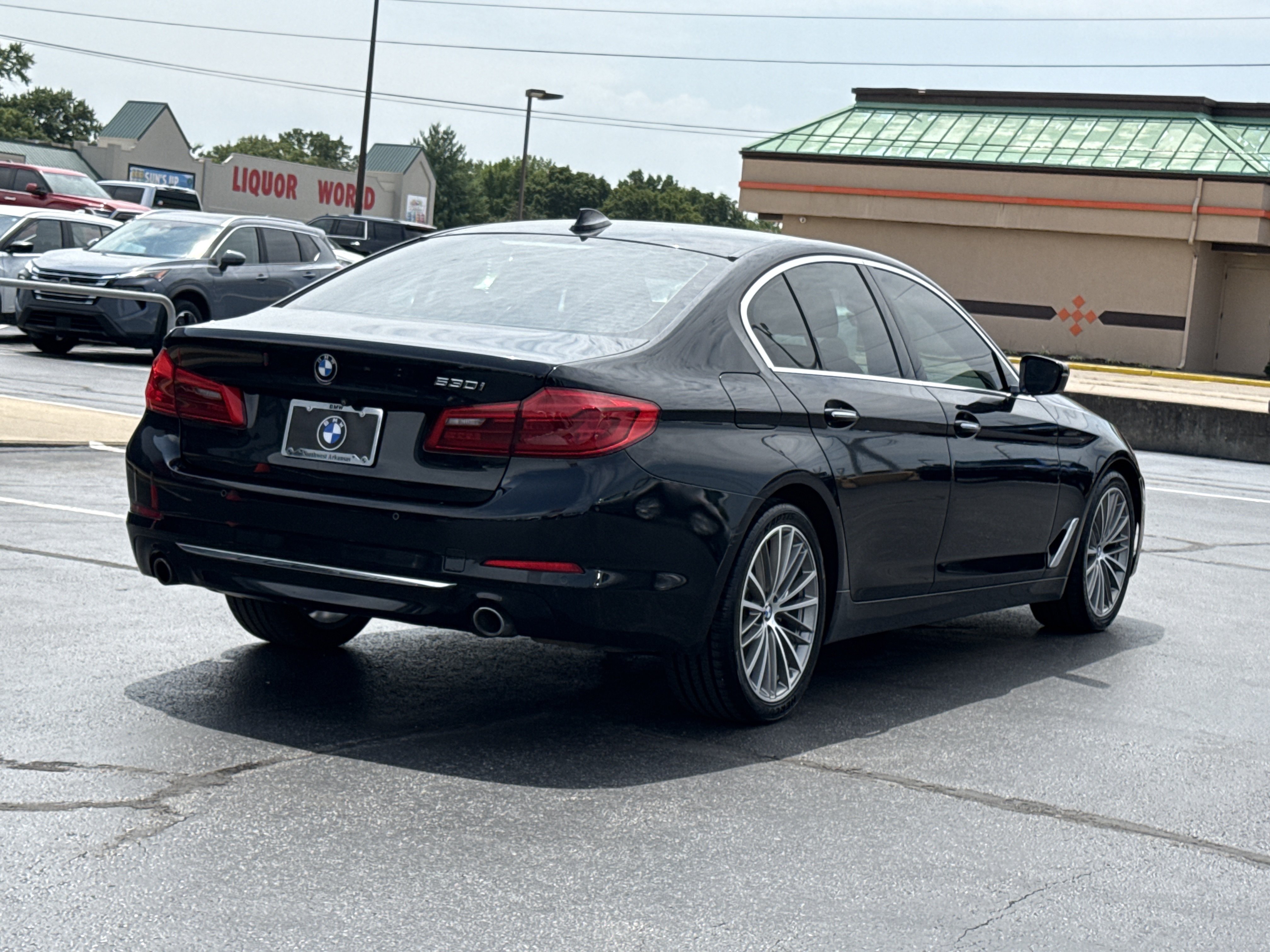 Used 2018 Black Sapphire Metallic BMW  image 3