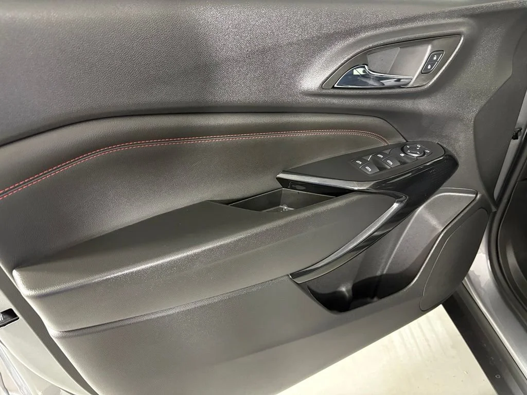 New 2026 Sterling Gray Metallic Chevrolet 2RS image 15