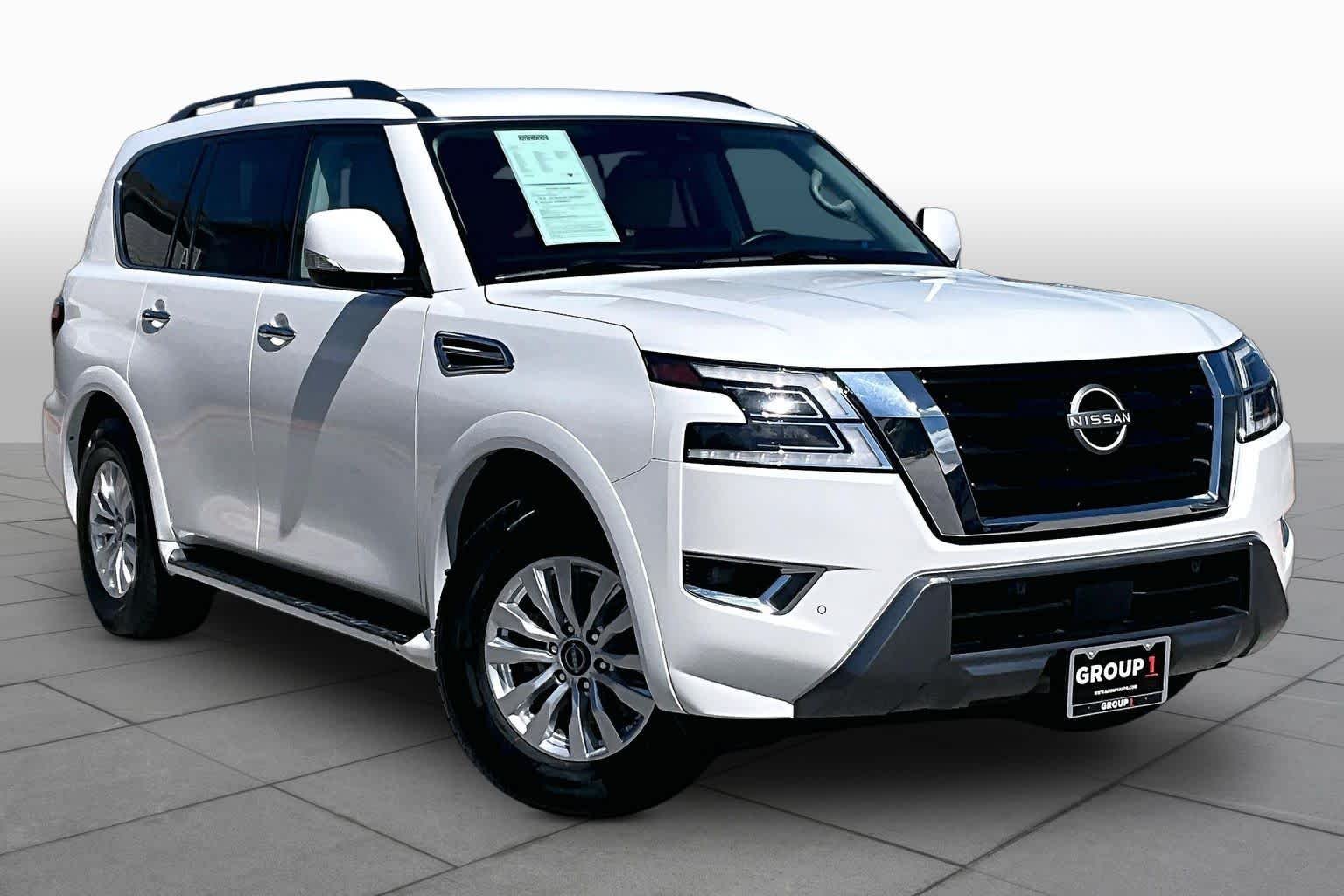 Certified Used 2023 Aspen White Tricoat Nissan SV image 3