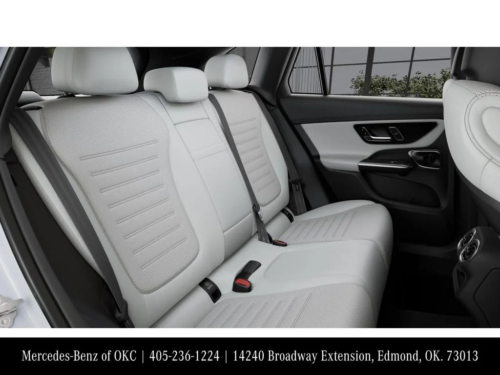 New 2026 White Mercedes-Benz GLC 300 image 5