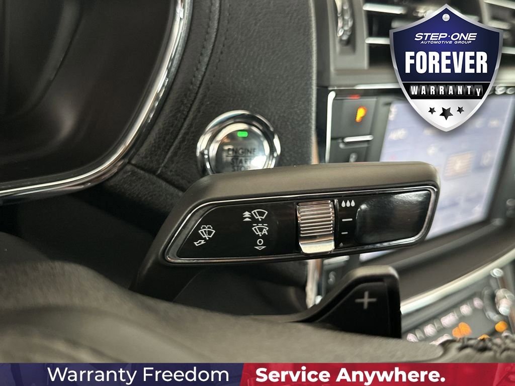 Used 2020 Silver Lincoln Reserve image 22