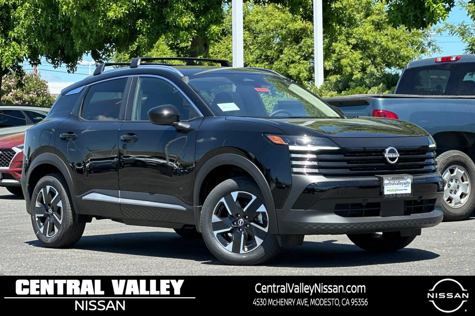New 2026 Nissan Kicks SV AWD