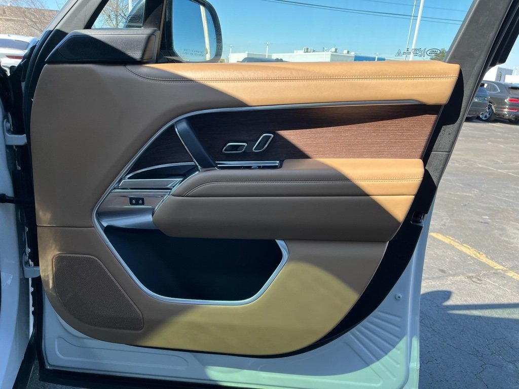 2023 LAND ROVER RANGE ROVER - Image 31