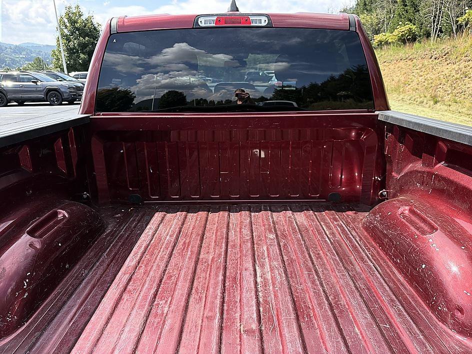 Used 2019 Delmonico Red Pearlcoat Ram Big Horn/Lone Star image 21