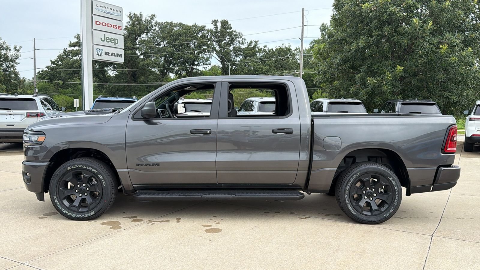 New 2026 Granite Crystal Metallic Clear-Coat Exterior Paint RAM Express image 5