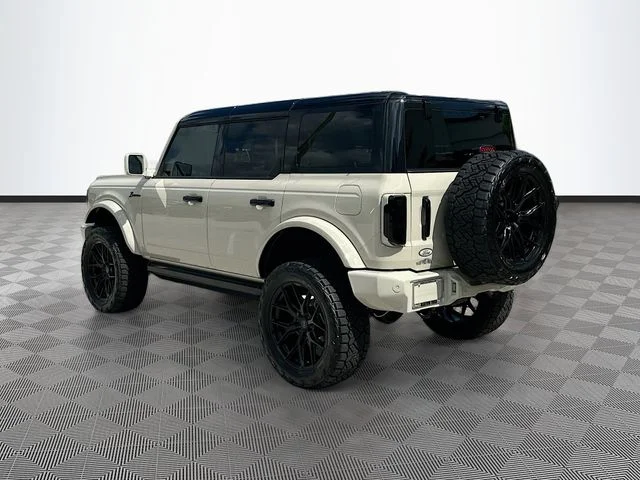New 2026 Desert Sand Ford Outer Banks / LIFTED WHEELS & TIRES image 4