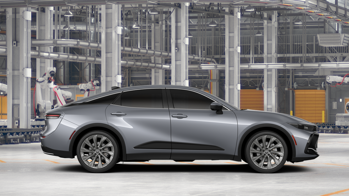 2026 Toyota Crown Limited photo 4