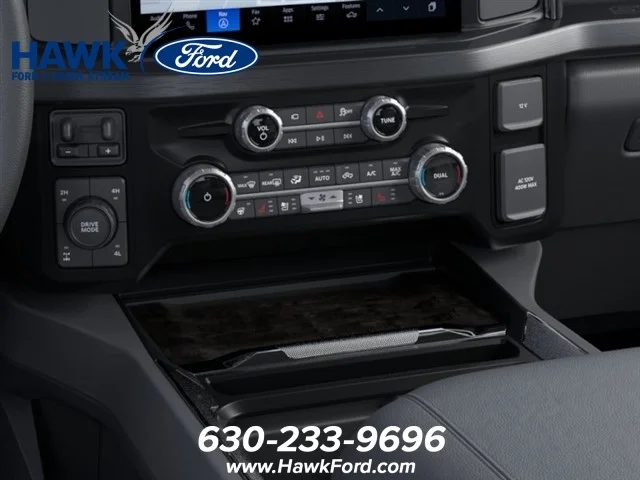New 2026 Star White Metallic Tri-Coat Ford F-250® Lariat® image 15