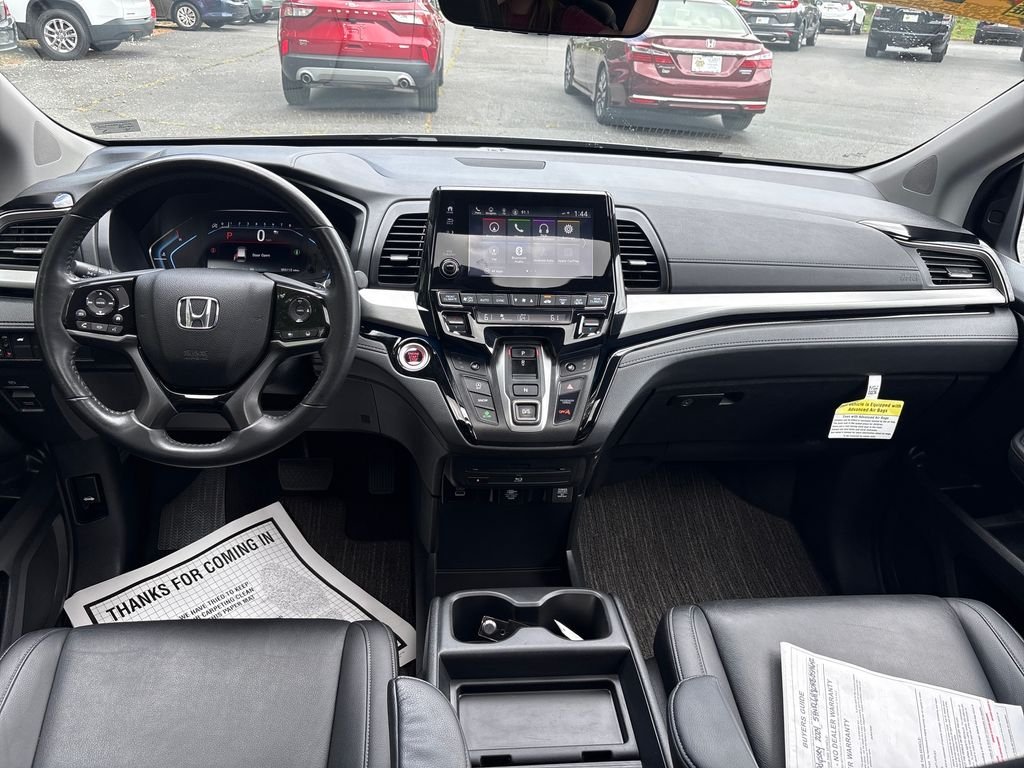 Used 2024 Gray Honda Touring image 28