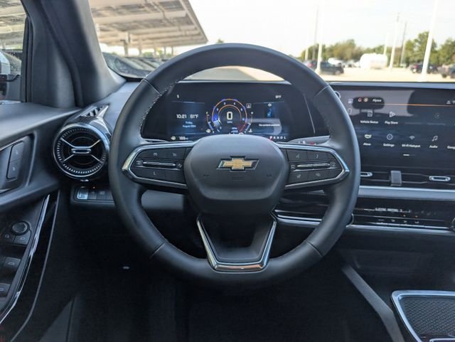 Used 2025 Green Chevrolet LT image 21
