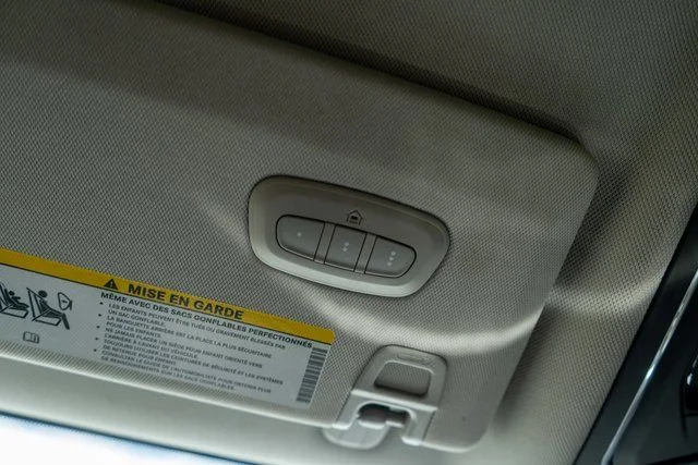 Used 2023 White Jeep 4xe image 37