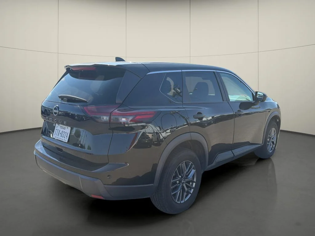 Used 2024 Black Nissan S image 7