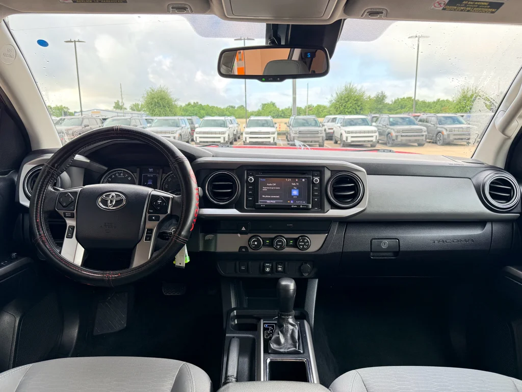 Used 2019 Barcelona Red Metallic Toyota SR5 image 19