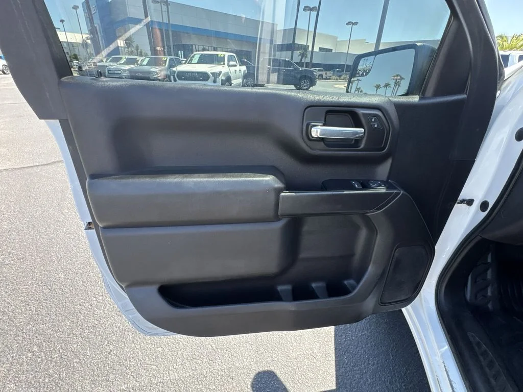Used 2022 White Chevrolet Work Truck image 21
