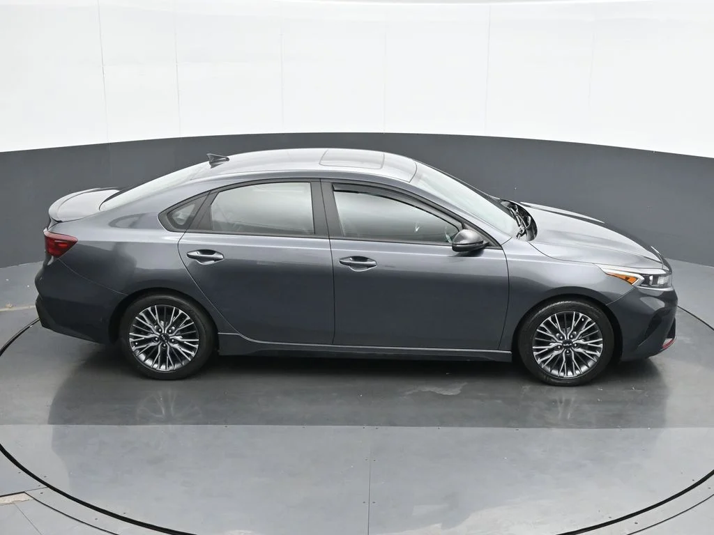 Used 2023 Gray Kia GT-Line image 23