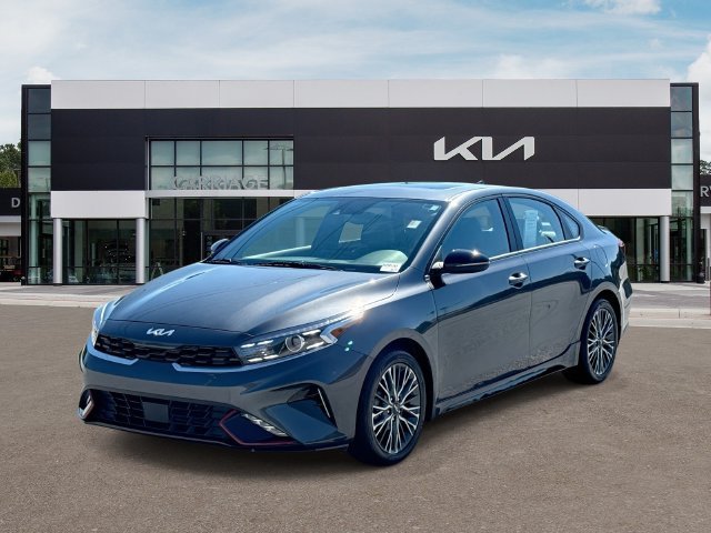 Used 2023 Gray Kia GT-Line image 4