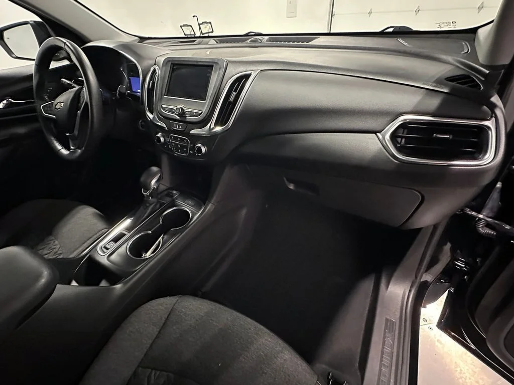 Used 2022 Black Chevrolet LT image 28