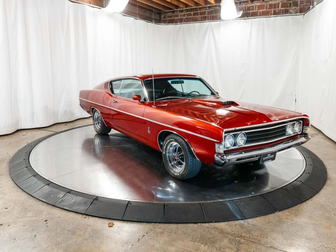 Used 1969 Indian Fire Ford 2 Door Sports Roof image 3