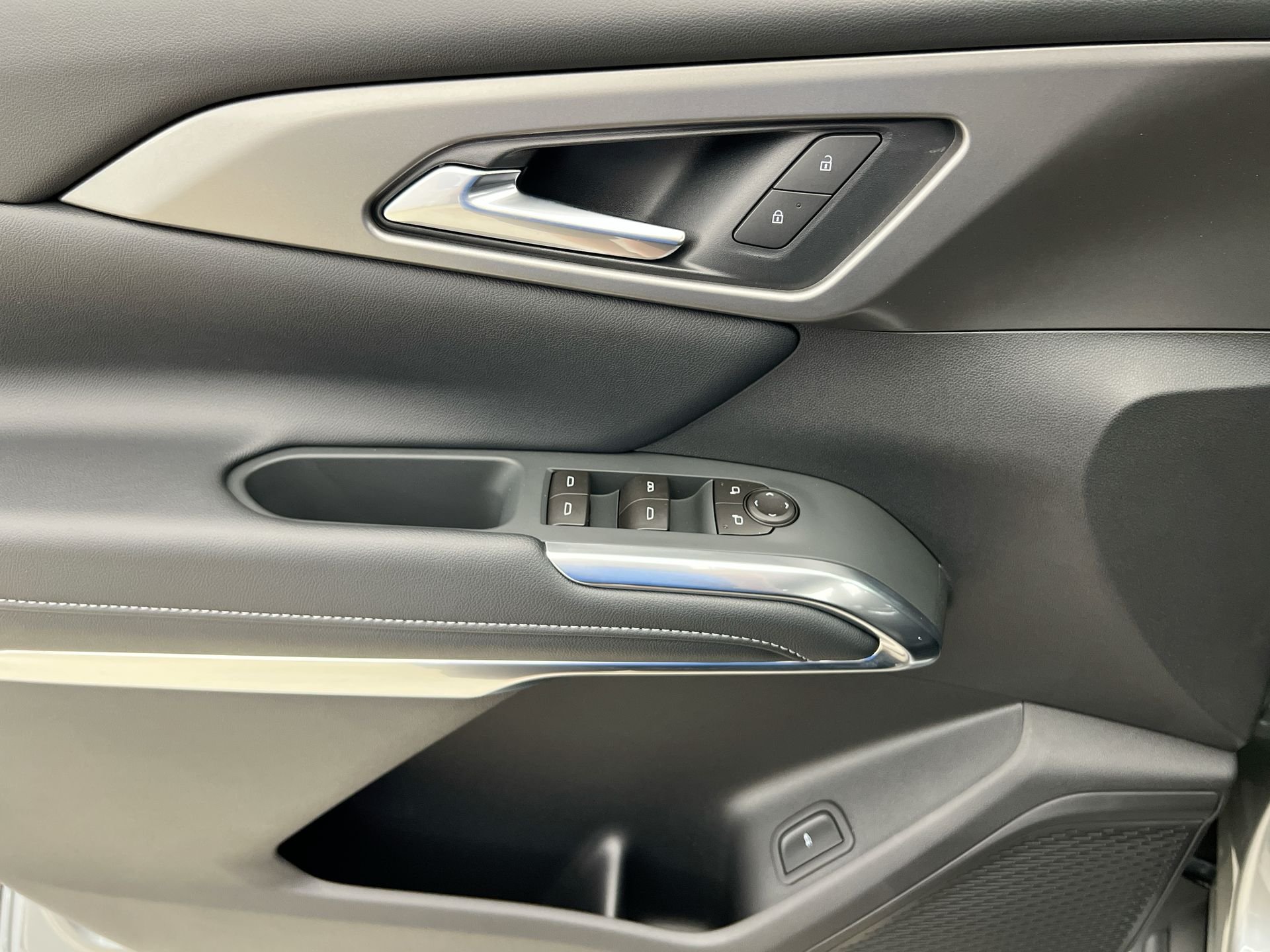 2026 Chevrolet Traverse LT - Photo 64
