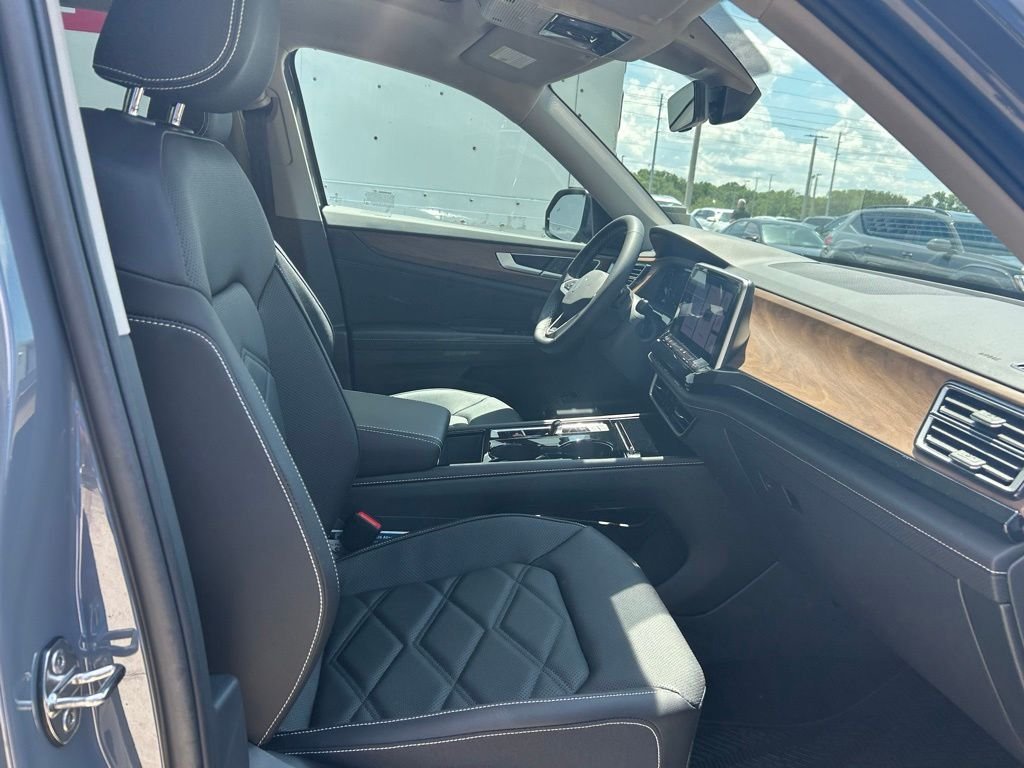 New 2026 Gray Volkswagen SE w/Technology image 31