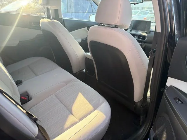 Used 2023 Abyss Black Hyundai SEL image 11