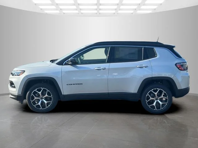 New 2026 Silver Zynith Metallic Clear-Coat Exterior Paint Jeep Limited image 4