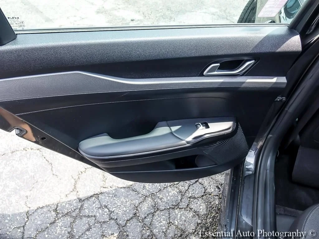 Used 2026 Gray Kia LXS image 21
