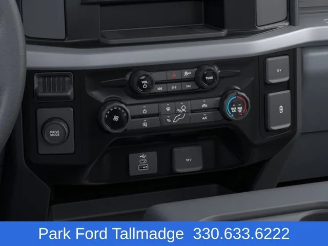 2025 Ford F-350 Super Duty Chassis Cab XL - Photo 15