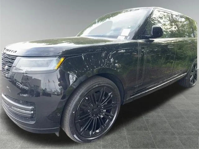 2026 Land Rover Range Rover 3.0 SE LWB 7's photo