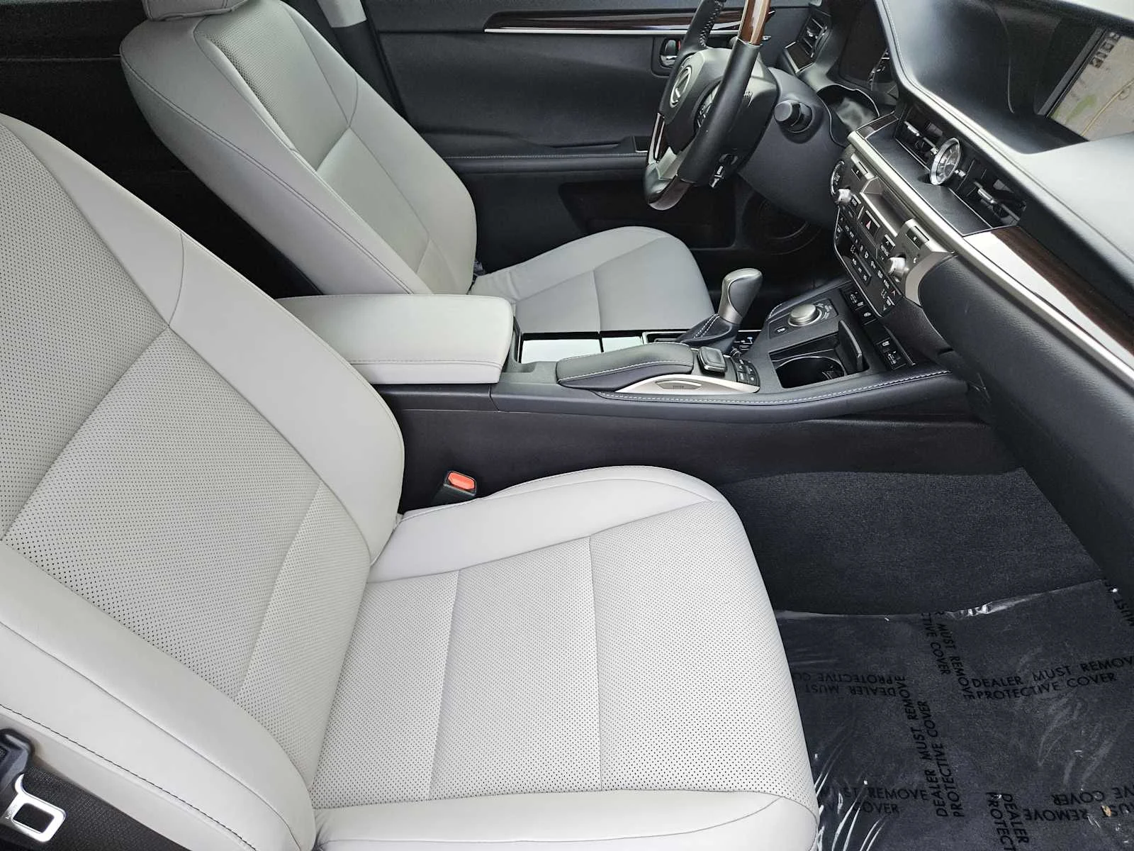 Used 2017 Nebula Gray Pearl Lexus  image 9