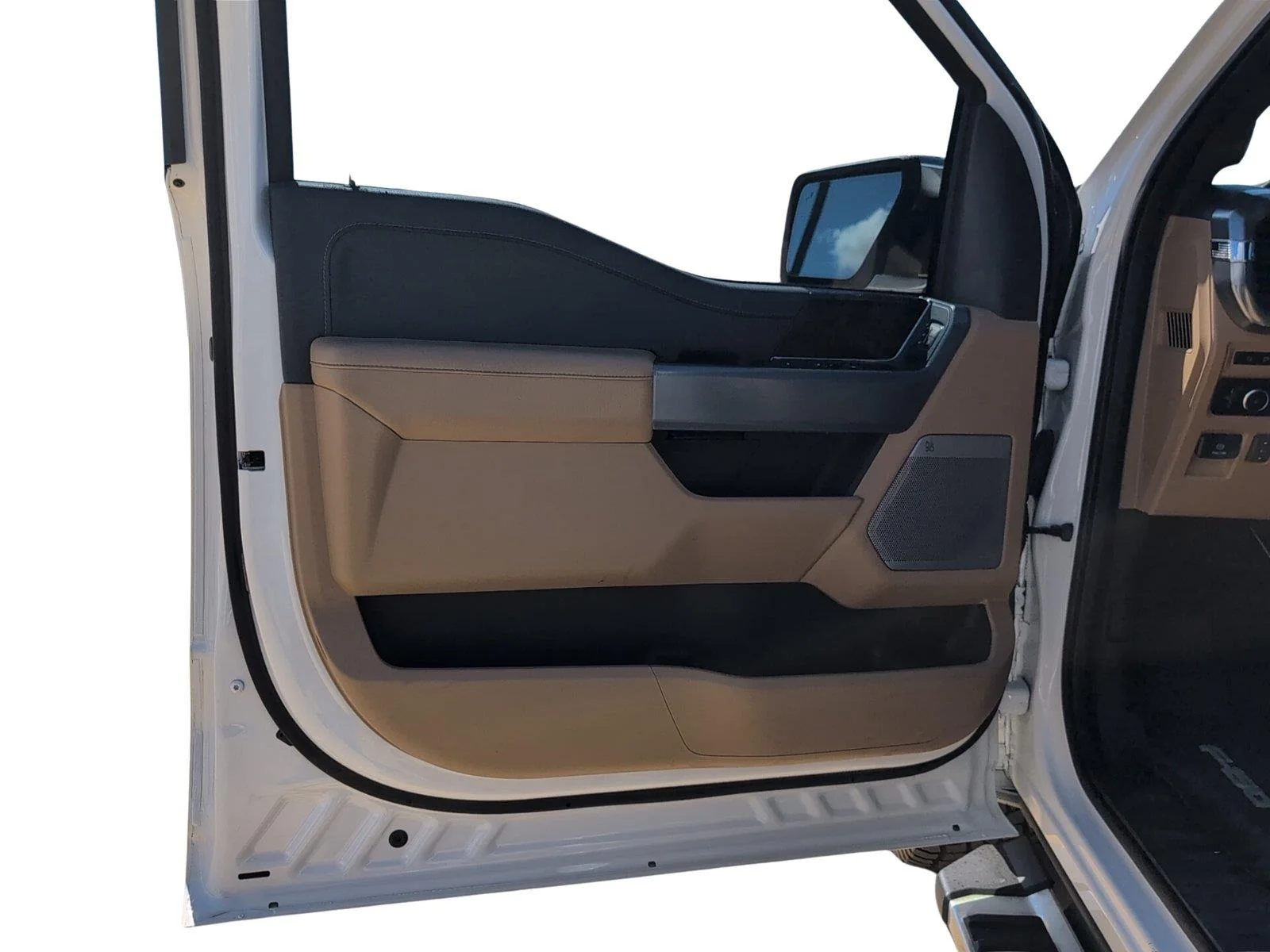 Used 2023 Oxford White Ford LARIAT image 14
