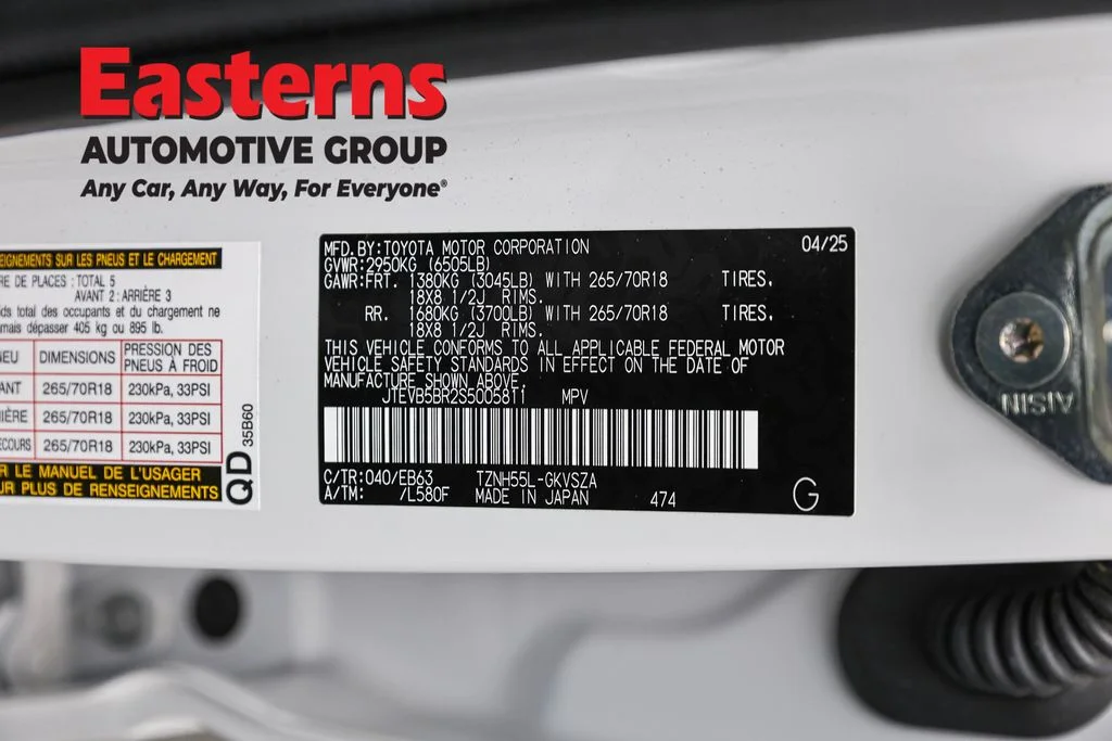 Used 2025 White Toyota Trailhunter image 36