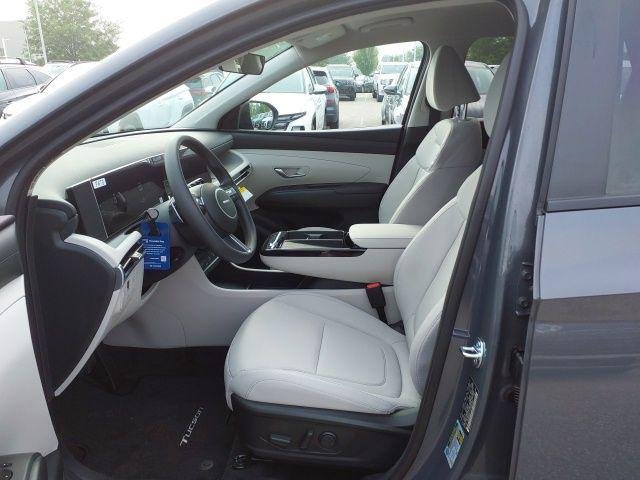 New 2026 Gray Hyundai SEL image 9