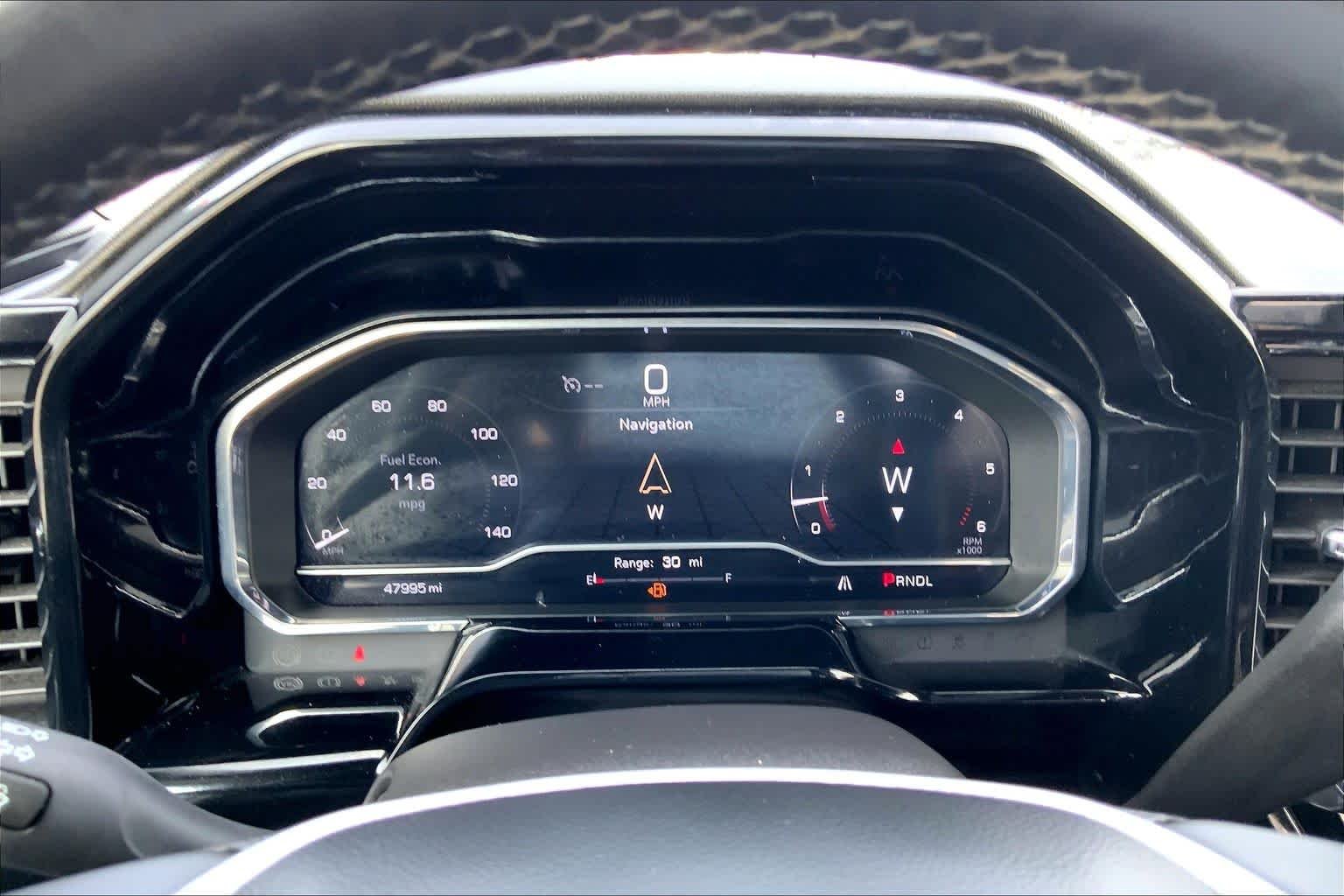 2025 GMC Sierra 1500 SLT - Photo 25