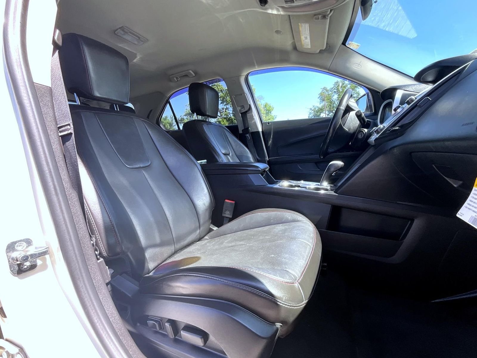 Used 2013 White Chevrolet LTZ image 17