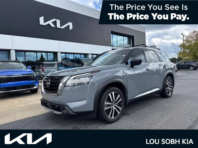 2023 Nissan Pathfinder Platinum