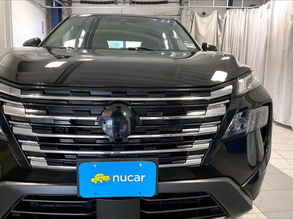 Used 2024 Black Nissan S image 32