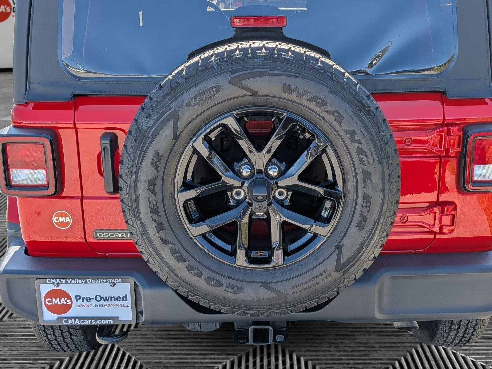 Used 2023 Firecracker Red Clearcoat Jeep Freedom image 34