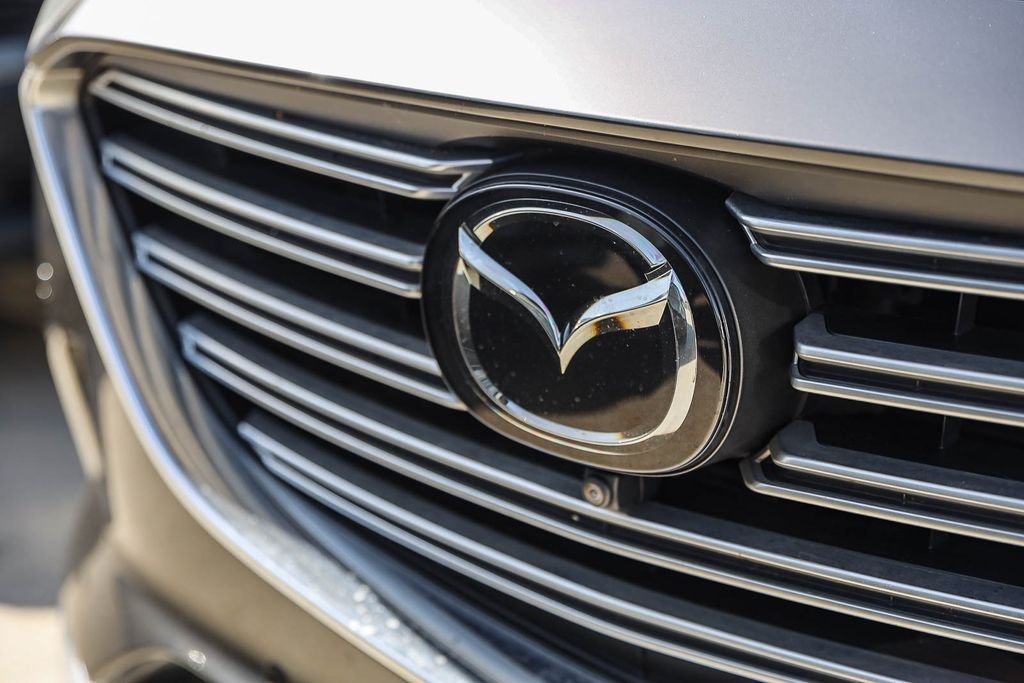 Used 2021 Gray Mazda Grand Touring image 5