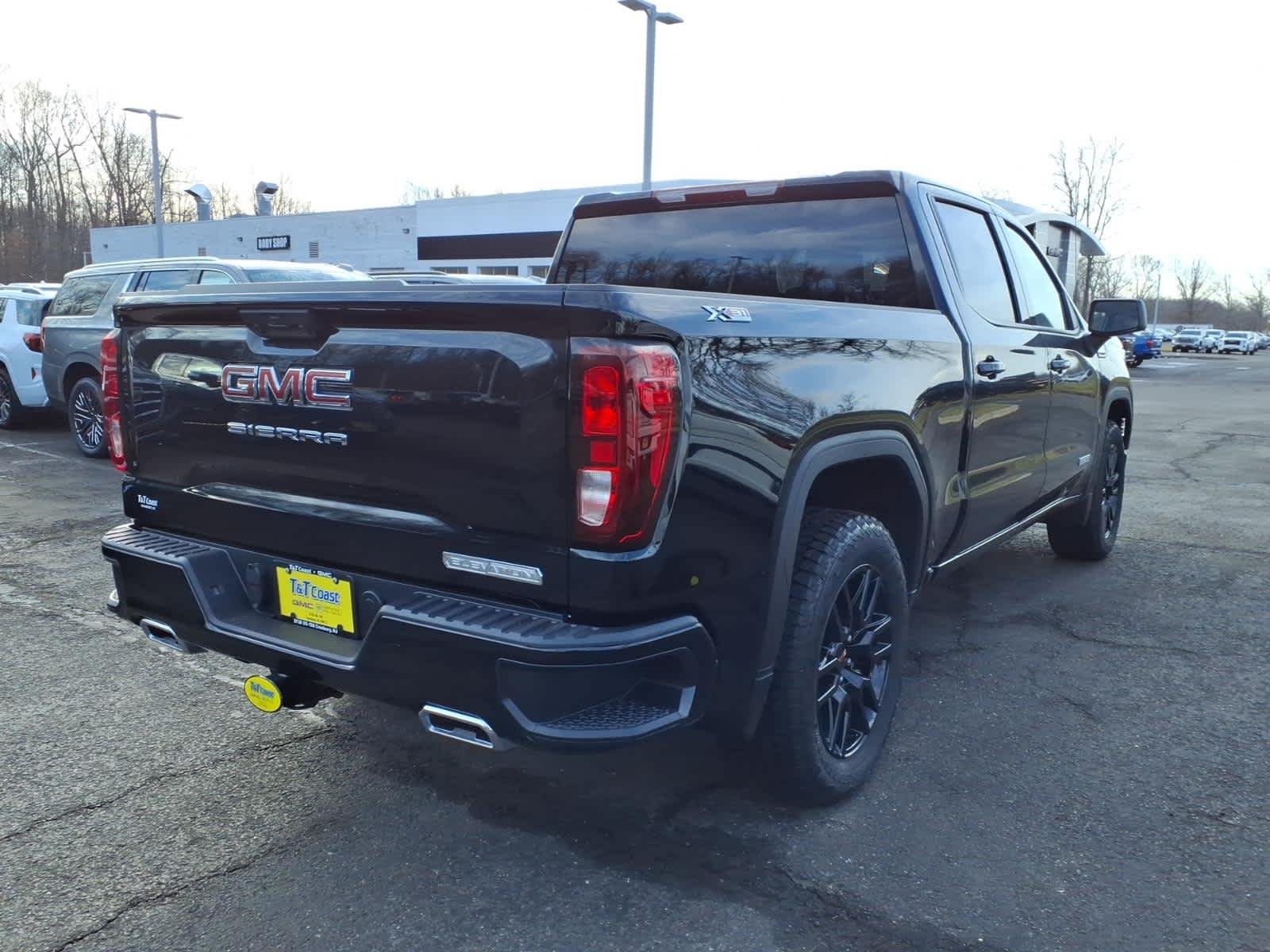 New 2026 Onyx Black GMC Elevation image 6