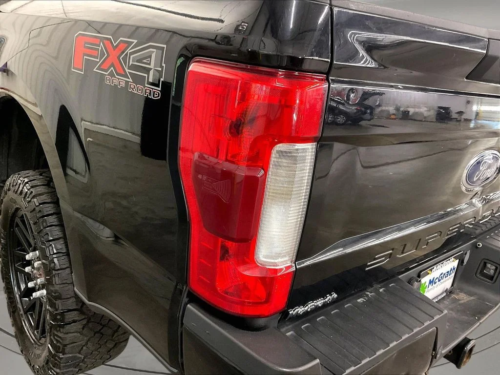 Used 2019 Black Ford Lariat image 35