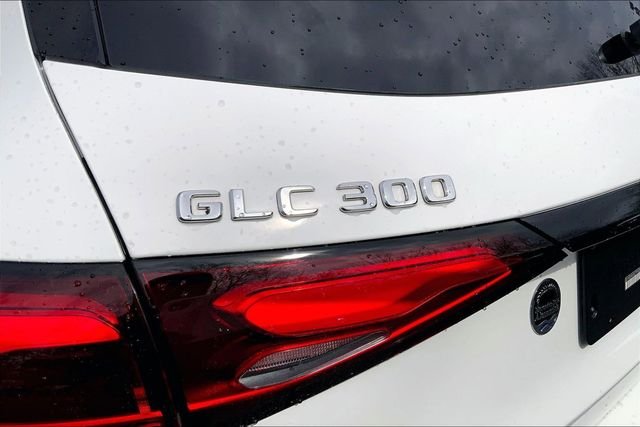 Used 2026 White Mercedes-Benz GLC 300 image 8