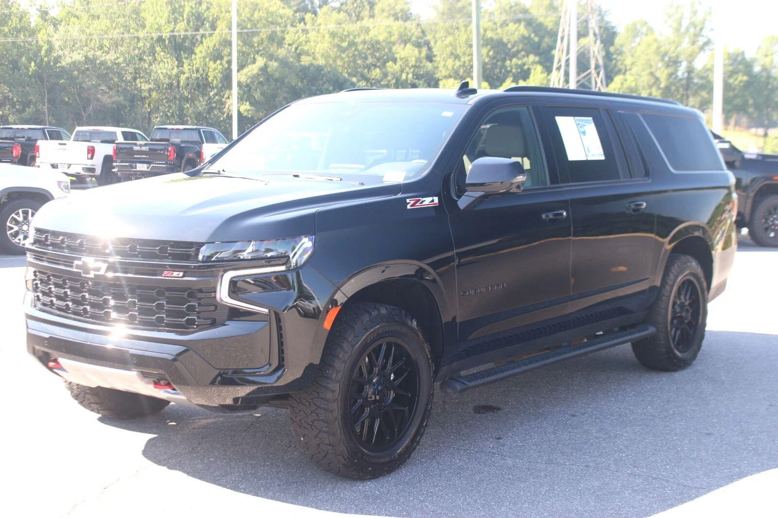 Used 2024 Black Chevrolet Z71 image 3