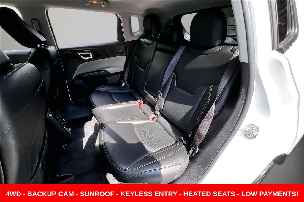 Used 2022 White Jeep Limited image 21