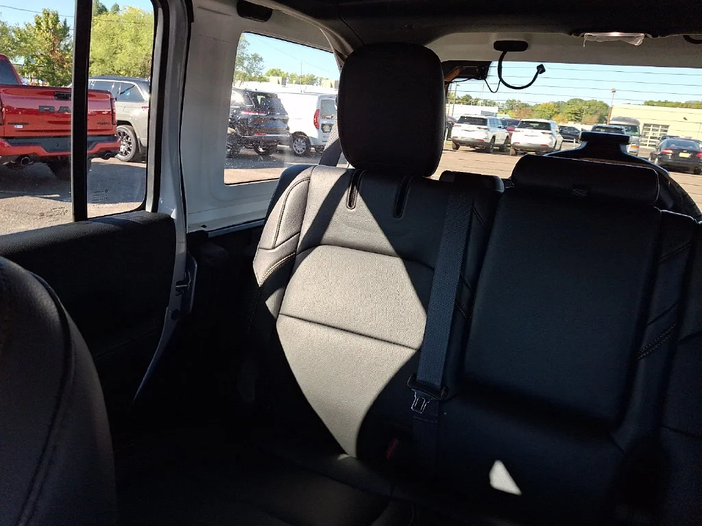 Used 2024 Silver Jeep Sahara 4xe image 19